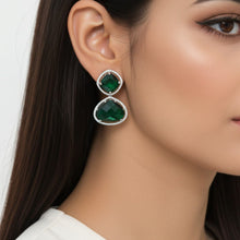 Load image into Gallery viewer, 1 Carat Emerald Earrings (Green) - vistoso.pk