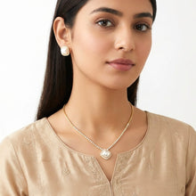 Load image into Gallery viewer, Crescent Moon Necklace Set