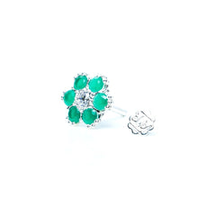 Load image into Gallery viewer, 925 Green flower nose pin (8mm) - vistoso.pk