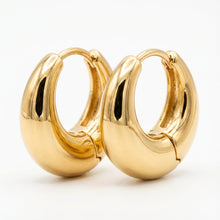 Load image into Gallery viewer, Elongated Gold Hoops (19mm)