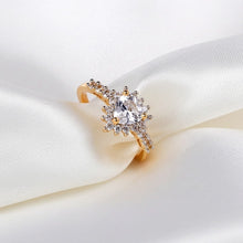 Load image into Gallery viewer, Studded Heart Ring