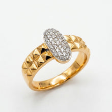 Load image into Gallery viewer, Signature Diamond Ring