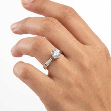Load image into Gallery viewer, White Sapphire Ring