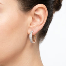 Load image into Gallery viewer, Large Gold chunky earring (22 mm)
