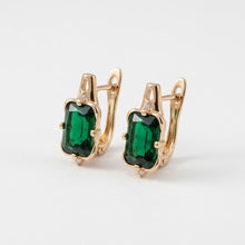 Load image into Gallery viewer, The Green Stone Earring (18mm)