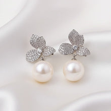 Load image into Gallery viewer, Estella Diamond Studded Pearl Earring (30mm) - vistoso.pk