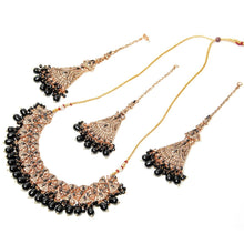Load image into Gallery viewer, Kundan Black Stone Bridal Set - vistoso.pk