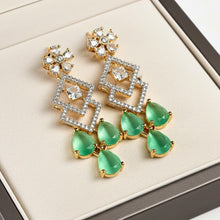 Load image into Gallery viewer, Light Green Thunder Rain Drop 1 Ct Earring - vistoso.pk