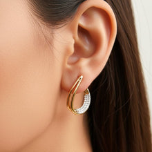 Load image into Gallery viewer, Pearl Arch Earring (26mm) - vistoso.pk