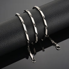 Load image into Gallery viewer, Unisex Rice Chain 22 Inches - vistoso.pk