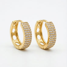 Load image into Gallery viewer, Gold Hoop Earrings (18mm)