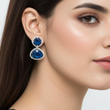 Load image into Gallery viewer, 1 Carat Emerald Earrings (Blue) - vistoso.pk
