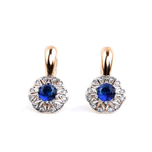 Load image into Gallery viewer, Pear Stud Earring
