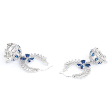 Load image into Gallery viewer, 1 Carat Chandelier Jhumka
