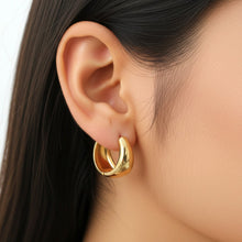 Load image into Gallery viewer, Signature Gold Hoop Earrings (25mm) Copper
