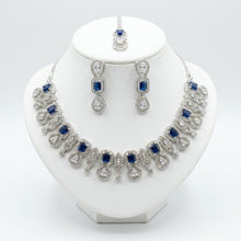 Load image into Gallery viewer, Blue Natural Floral Bridal Set
