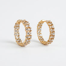 Load image into Gallery viewer, Sapphire Baguette Earring (26mm)
