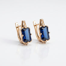 Load image into Gallery viewer, The Blue Stone Earring (18mm)
