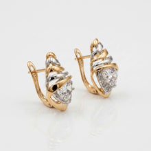 Load image into Gallery viewer, Quartz Hoop Earrings (18mm)

