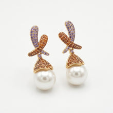 Load image into Gallery viewer, Sapphire Favs Earring (35mm)

