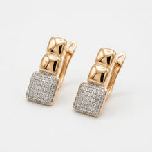 Load image into Gallery viewer, Sapphire Baguette Earring (18mm)

