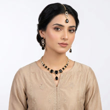 Load image into Gallery viewer, Black Stone Dreams Bridal Set
