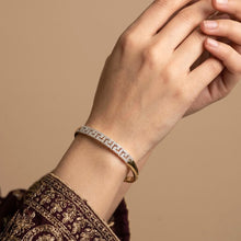 Load image into Gallery viewer, Two-Tone Diamond Dream Copper Bangle
