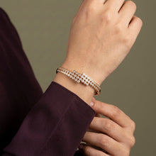 Load image into Gallery viewer, Openable Dove-Cross Bangle (Brass)
