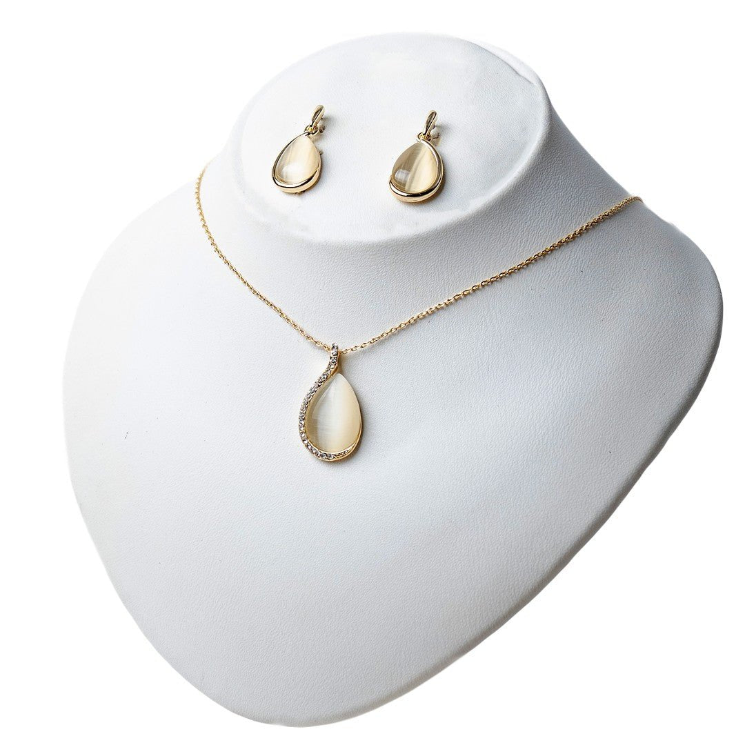 Gold Dust Stone Necklace Set (Brass) - vistoso.pk