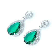 Load image into Gallery viewer, Green 1 Carat Nebula Bridal Earring - vistoso.pk
