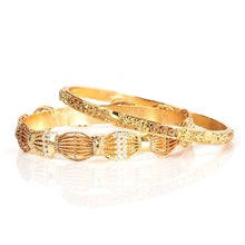 Load image into Gallery viewer, INTRICATE GOLD PLATED BANGLE SET - vistoso.pk
