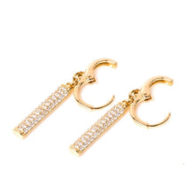 Load image into Gallery viewer, Pedestal Halogen Earring (33mm) - vistoso.pk
