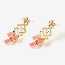 Load image into Gallery viewer, Pink Thunder Rain Drop 1 Ct Earring - vistoso.pk
