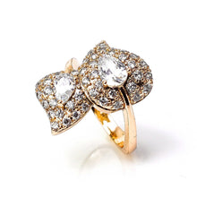 Load image into Gallery viewer, Zirconia Heart - Shape Ring - vistoso.pk
